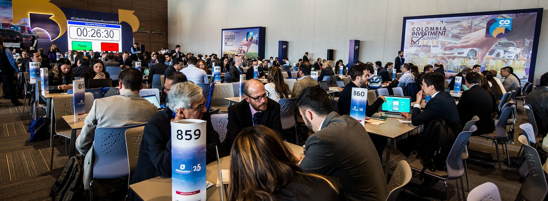 500 foreign investors seek new business in Colombia